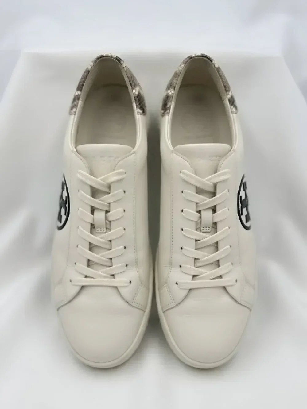 EUC Tory Burch Leigh Logo Sneakers White Leather Snake Trim Designer Low-Top